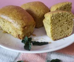 Mini plum cakes (o ciambella) alle foglie di menta con gocce di cioccolata