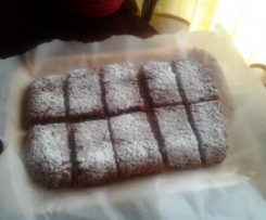 Quadrotti al pistacchio e nocciole