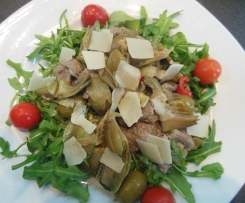 Straccetti di carne con carciofi e olive