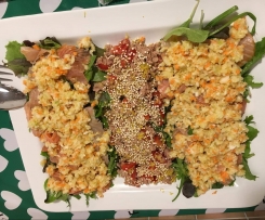 insalata di verdure e salmone marinato