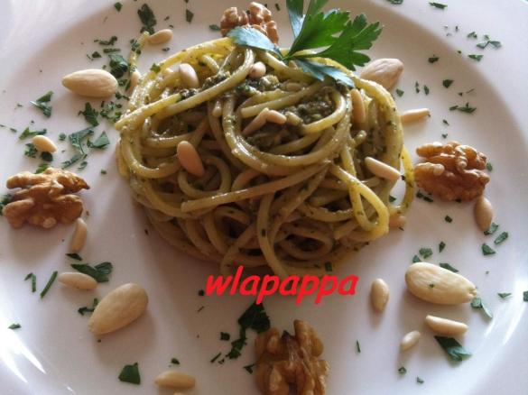Pesto alla cetarese