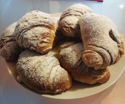 Cornetti brioches sfogliati