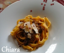 Tagliatelle parmigianose con ragù all'aceto balsamico - Natale
