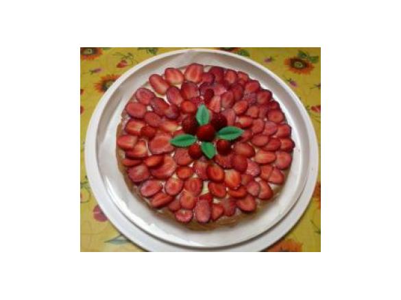 torta di fragole con crema al limone 