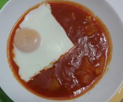 Uova al vapore con sugo alla campagnola di Pic