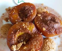 PESCHE SOTTOVUOTO CON AMARETTI