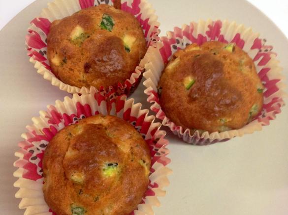 MUFFINS CON PARMIGIANO E ZUCCHINE 