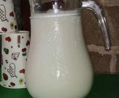 Sciroppo di latte di mandorle