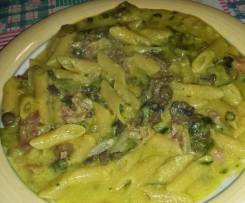PASTA RISOTTATA SPEZIATA CON ZUCCHINE, FUNGHI E SPECK