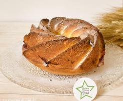 Ciambella allo yogurt e prugne