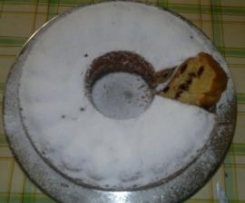 ciambellone con mele e uvetta