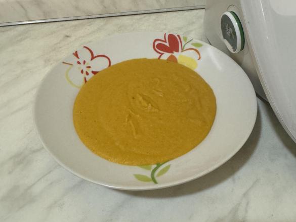 Vellutata di lenticchie rosse e carote