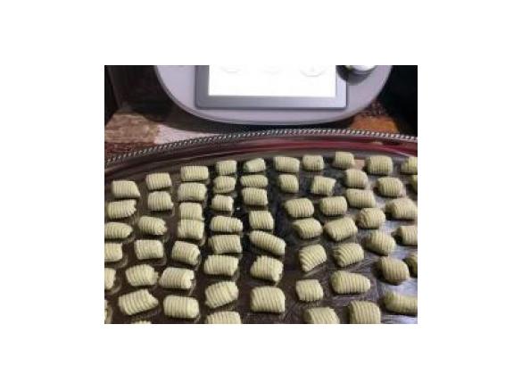 Gnocchi ricotta e basilico