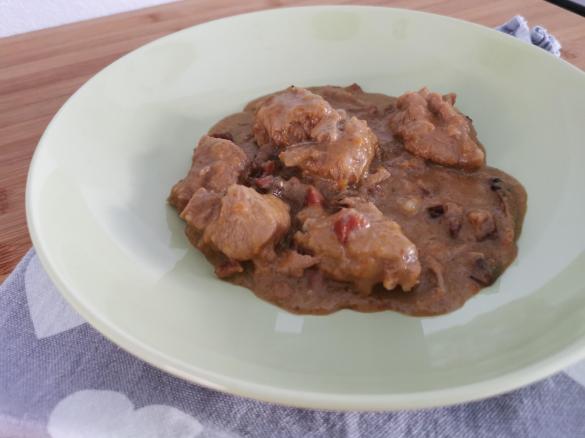 Spezzatino Bimby con speck e funghi