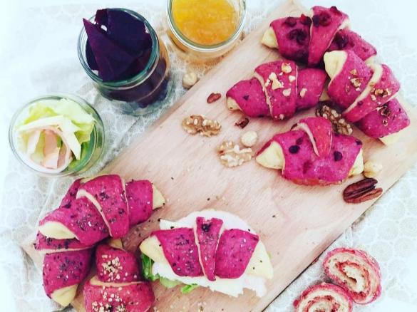 Brioches mini bicolor con rapa rossa e kefir *CONTEST RAPA FEBBRAIO 2020*