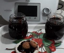 Marmellata di pesche e amaretti