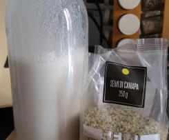 LATTE DI CANAPA