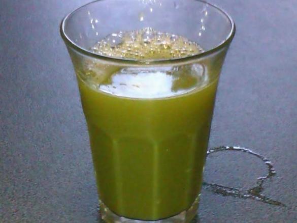 CENTRIFUGATO DI ASPARAGI, SEDANO & CAROTA