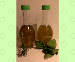 Olio aromatizzato al rosmarino e al basilico