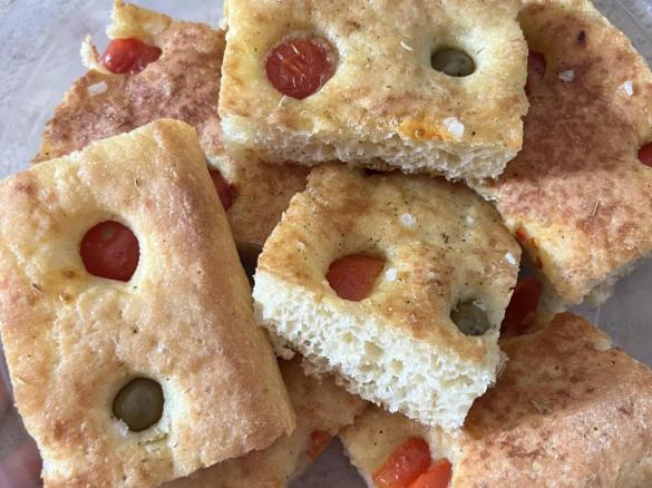 Focaccia barese a modo mio