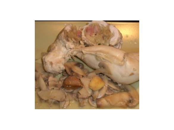 Petto di pollo ripieno con castagne e funghi