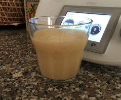 Frullato di banana,arancia e yogurt alla banana