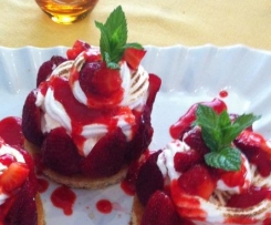 Meringata alle fragole