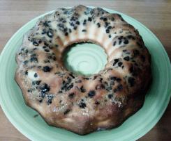 Corona morbidissima all'uvetta e gocce di cioccolata