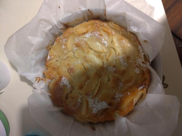 Torta di mele, uvetta e cannella dello zio