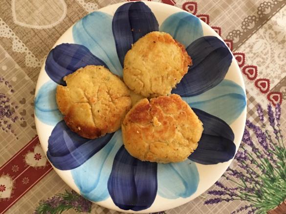 Mini hamburger di ricotta allo zenzero