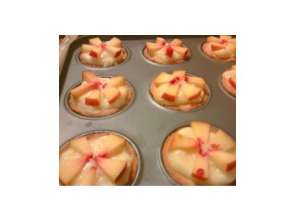 Pasticcini alla pesca