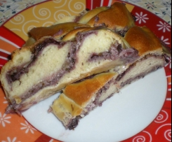 TRECCIA DI PAN BRIOCHE RIPIENA CON RADICCHIO