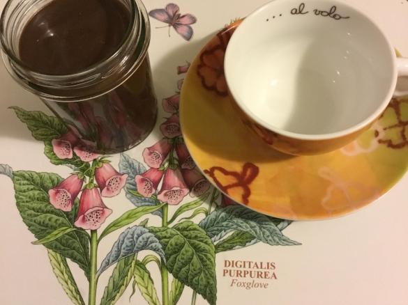 Crema di nocciole tipo nutella