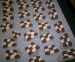 Biscotti a scacchi