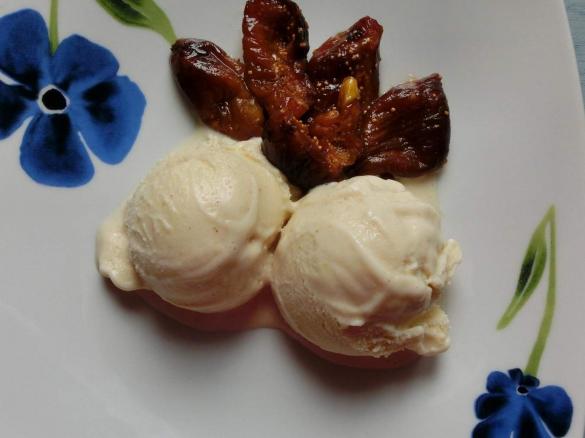Gelato alla Crema con Fichi Caramellati