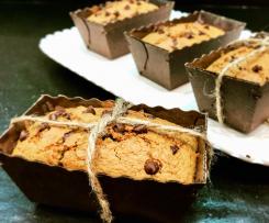 Mini plum-cake ai fiocchi d’avena e arachidi con gocce di cioccolato