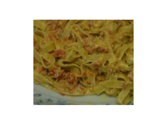 fettuccine al salmone