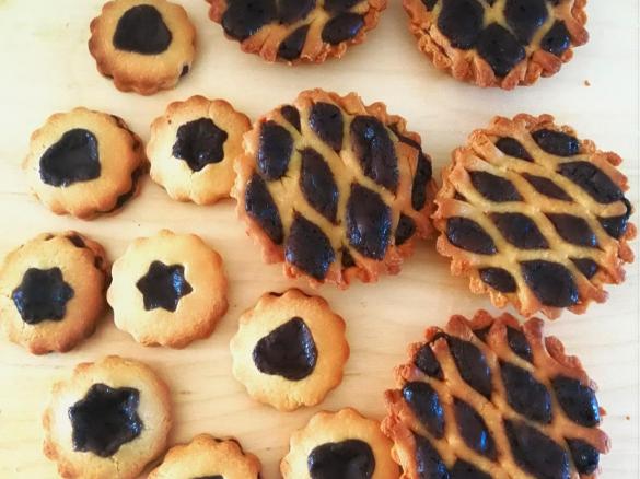 Crostatine con crema alla gianduia