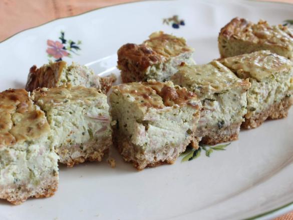 CHEESE CAKE AL PESTO