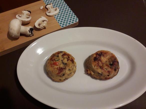 Sformatini di funghi castagne e pomodori secchi -contest funghi