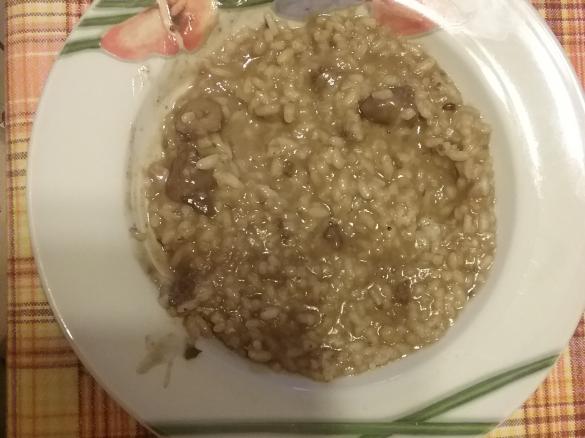 Risotto con fegatini e cuoricini di pollo