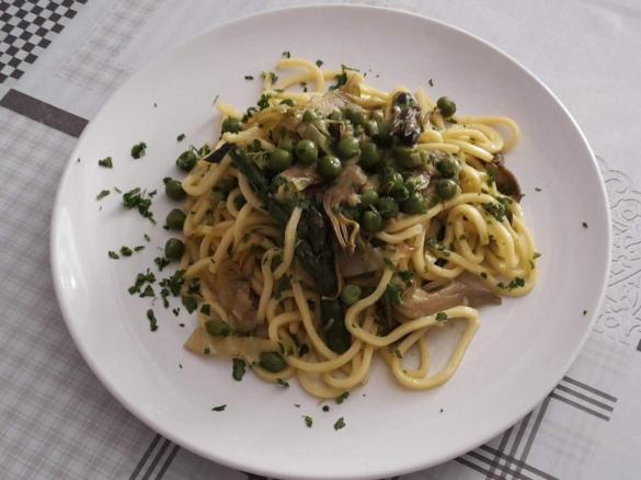 Troccoli alla vignarola