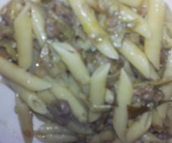 Pennette ai carciofi e salsiccia