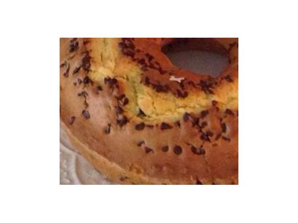 CIAMBELLONE CON LE GOCCIE DI CIOCCOLATO