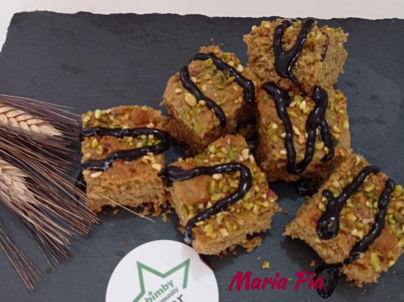 BROWNIES CON CREMA DI PISTACCHIO