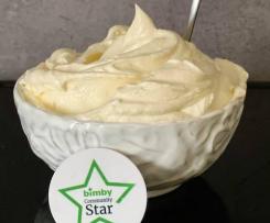 Crema di burro senza uova per copertura torte