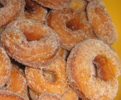 Ciambelle di carnevale con patate