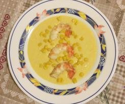 Vellutata di mais guarnita con gamberetti