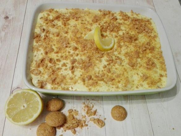 Tiramisu' limone e amaretti