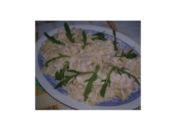 Farfalle al salmone.